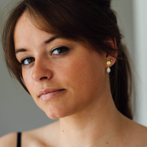 Butterfly Stud Chain and Pearl Earring