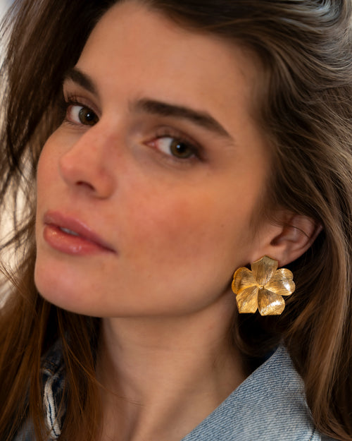 Flower Plain Stud Earring Brass