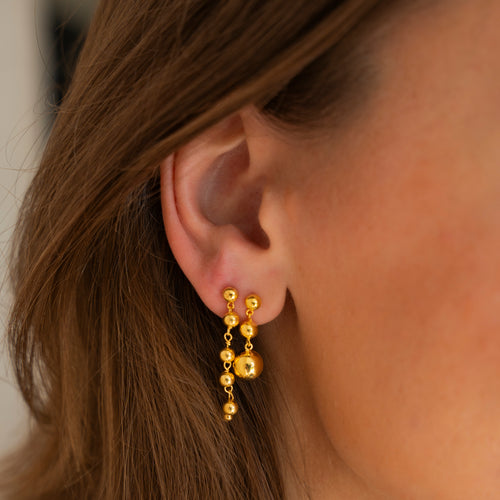 Five Balls Chain Stud Earring