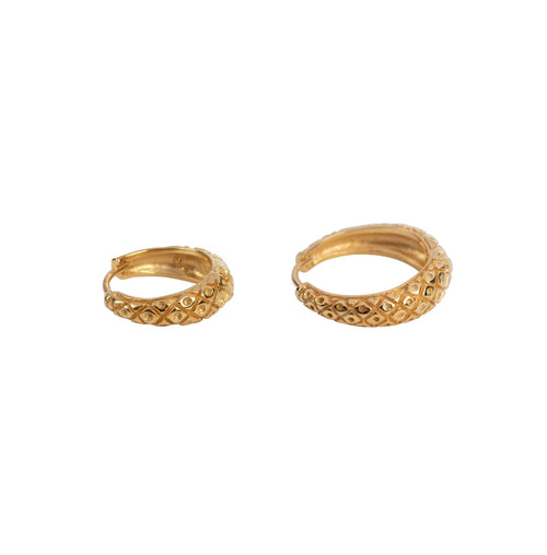 E2157 Gold Big and Small Crossed Hoop Earring Gold Plated