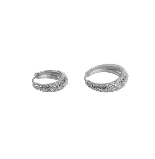 E2157 Silver Big and Small Crossed Hoop Earring Silver