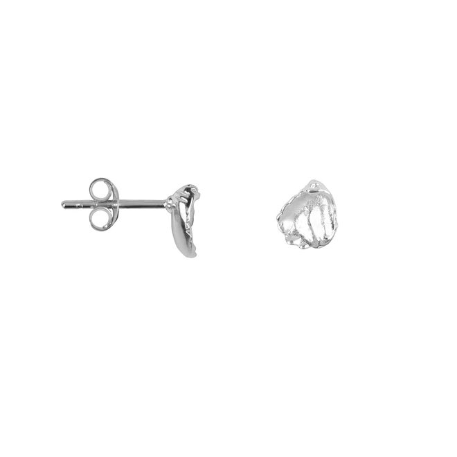 Mini Oyster Stud Earring