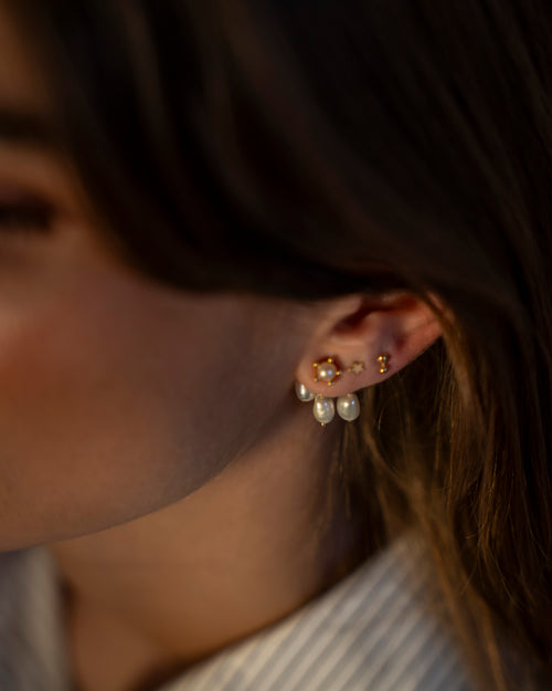 Add-on Pearls Ear Jacket (one piece)